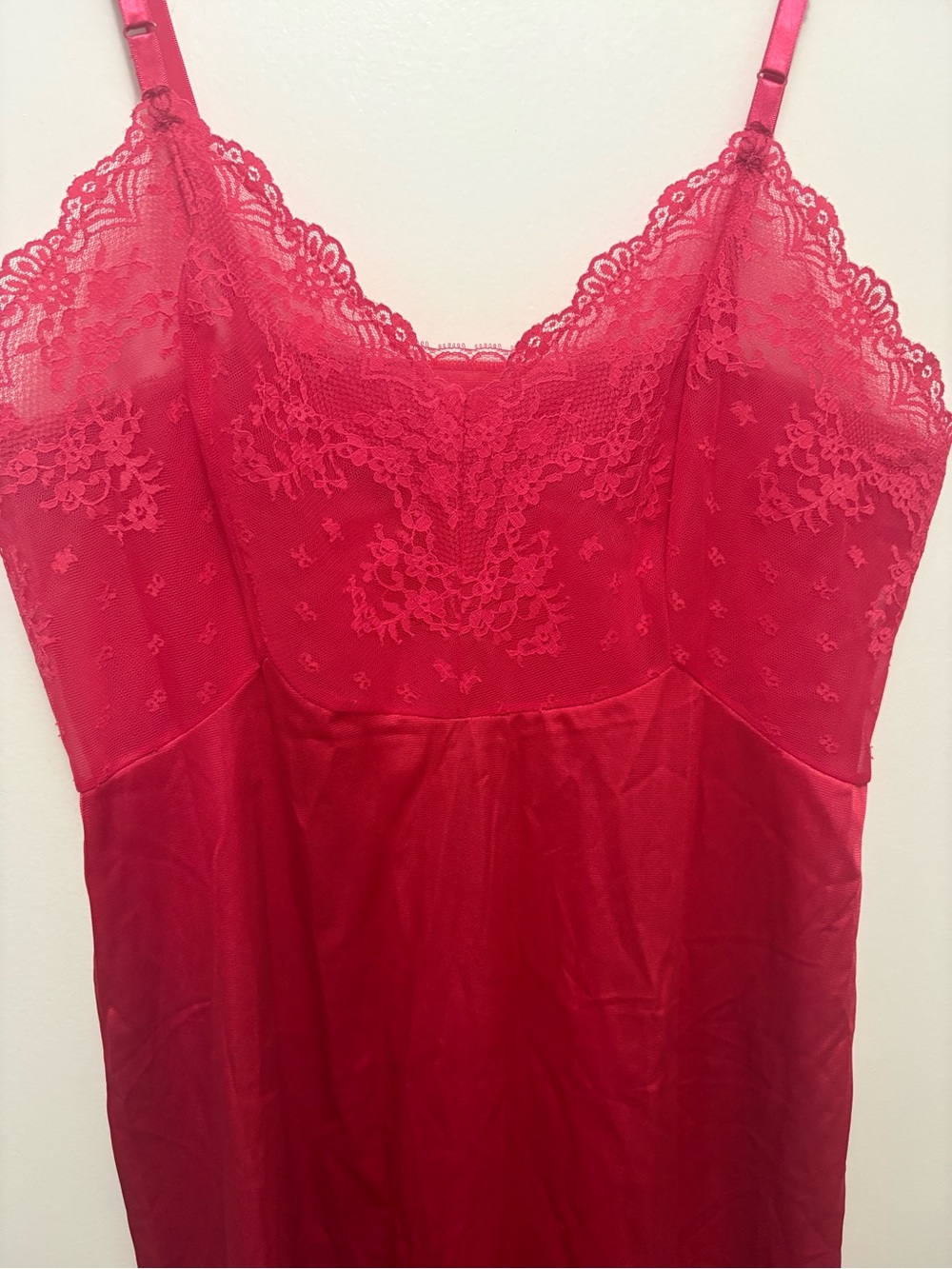 Vanity Fair Scarlet Lace-Trim Slip Chemise - Picture 7 of 11
